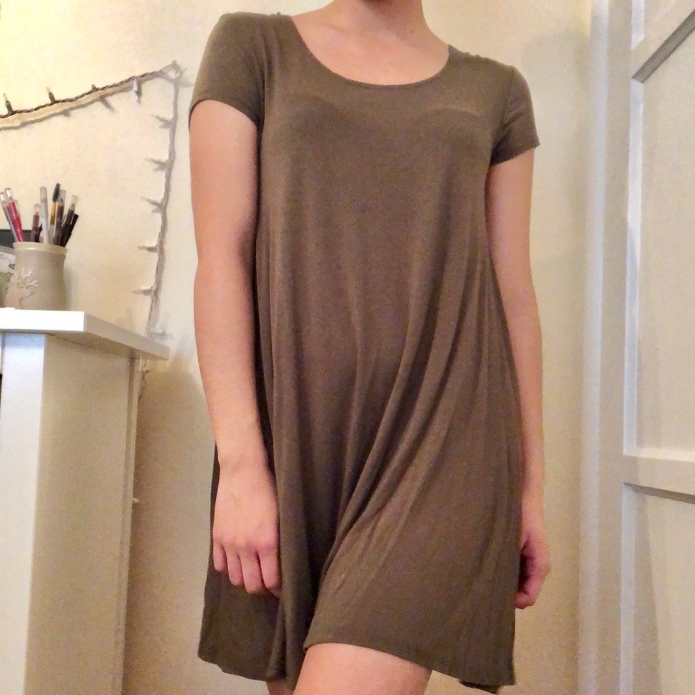 POETRY - Olive green dress